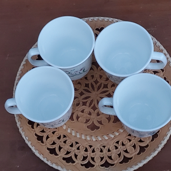 Vintage Corningware "Rosemarie" Mug Set - Picture 4 of 8